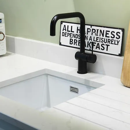 Lawsons Studio * Redmire